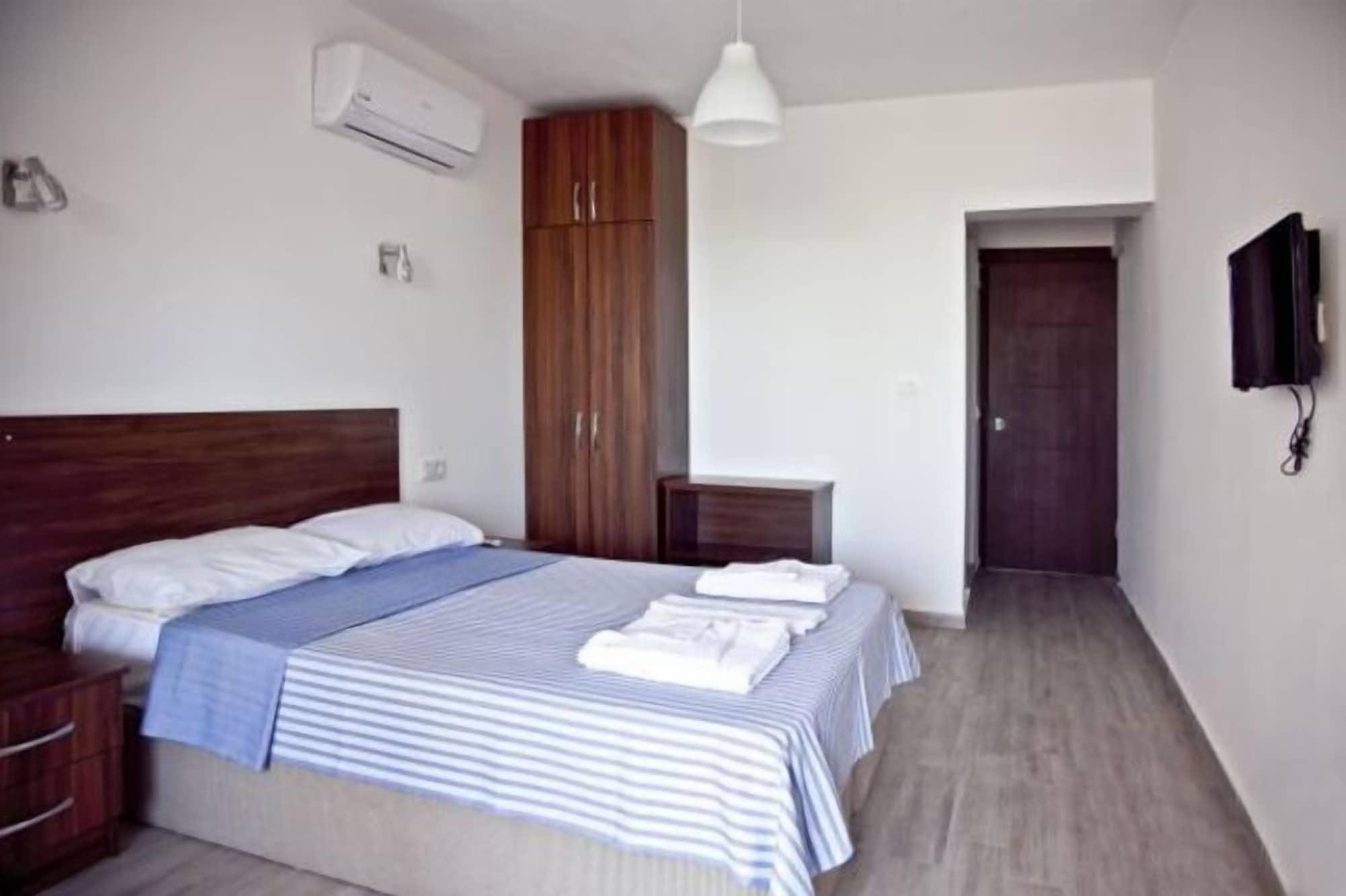 Sahin Motel & Restaurant Yalıçiftlik Eksteriør billede