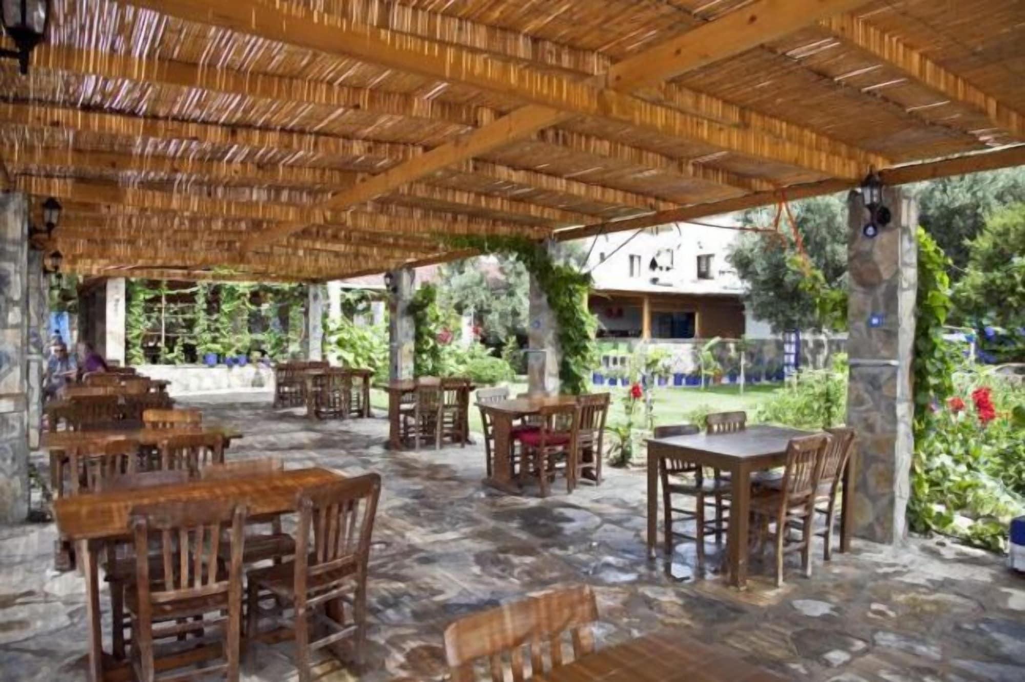 Sahin Motel & Restaurant Yalıçiftlik Eksteriør billede