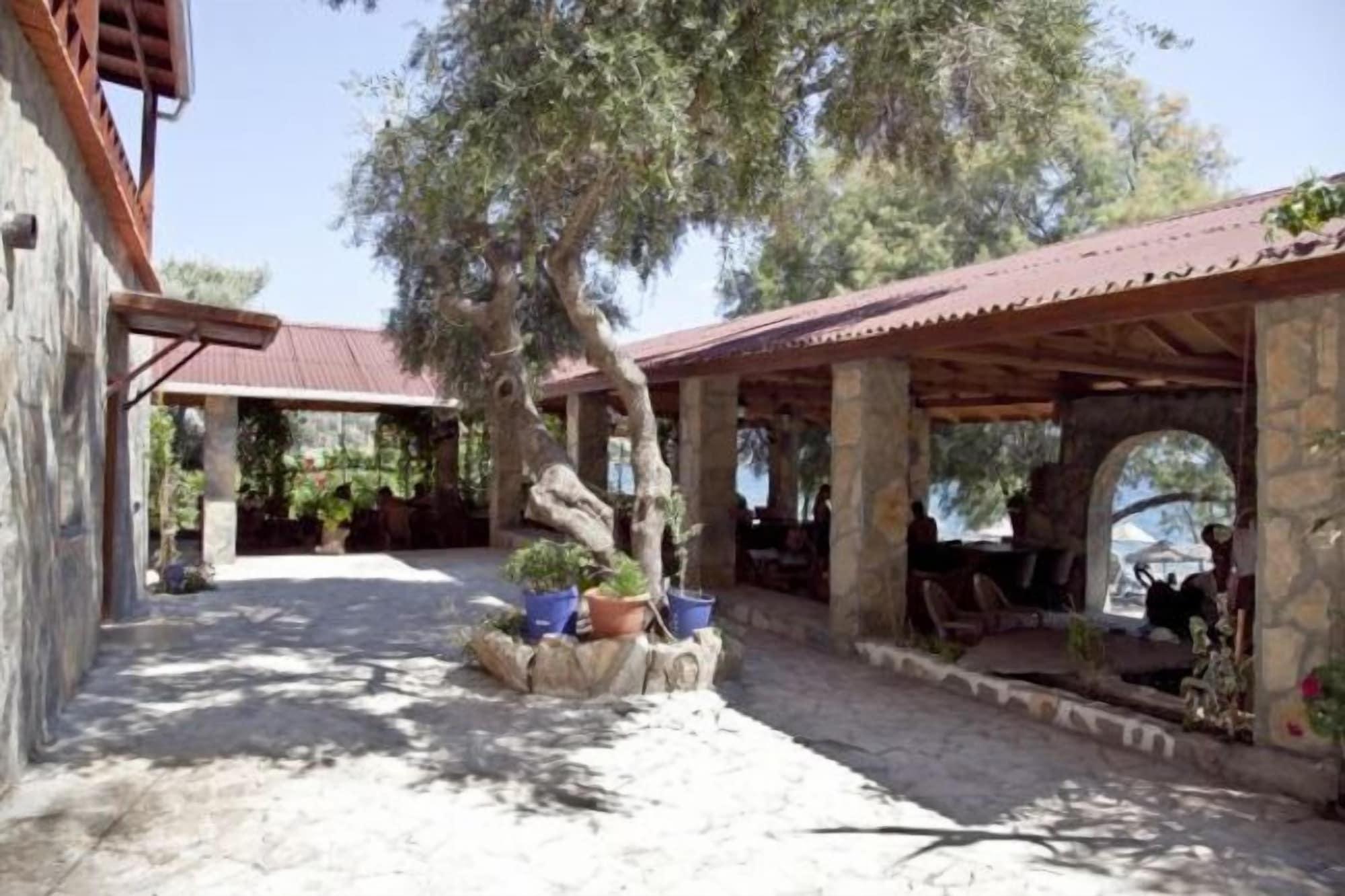 Sahin Motel & Restaurant Yalıçiftlik Eksteriør billede