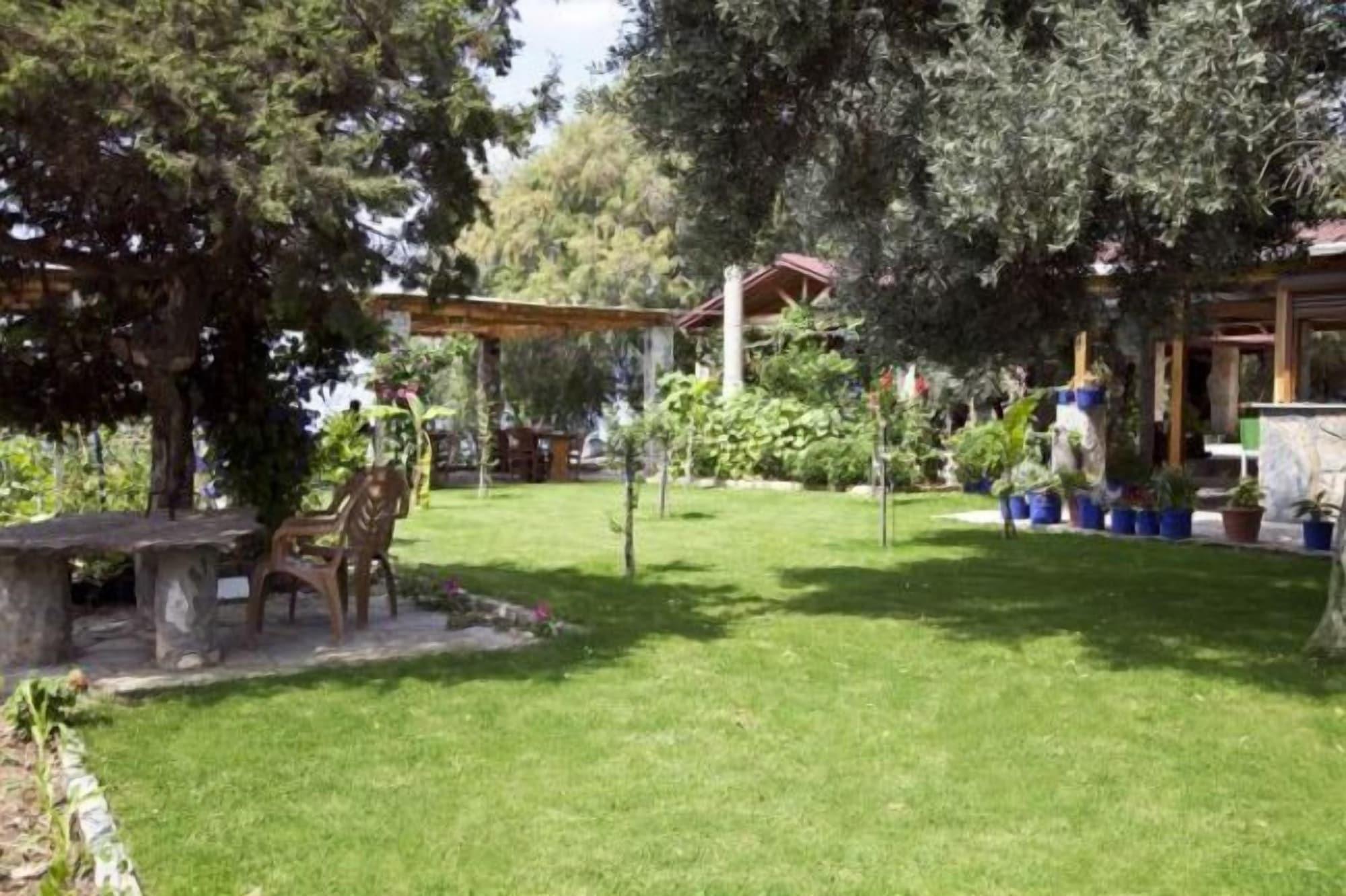 Sahin Motel & Restaurant Yalıçiftlik Eksteriør billede